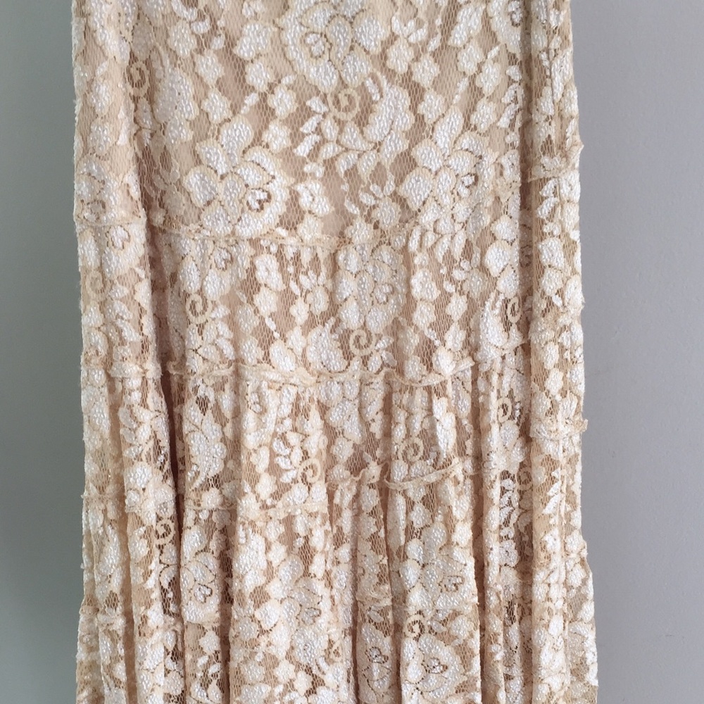 Avenue Montaigne Paris Lace Flare Skirt - France